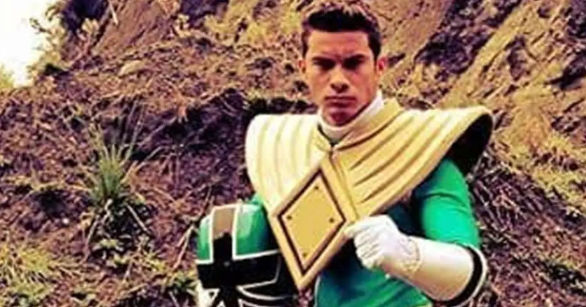 Power Rangers: Ator Hector David Jr. é procurado pela polícia acusado de agredir um idoso! 1